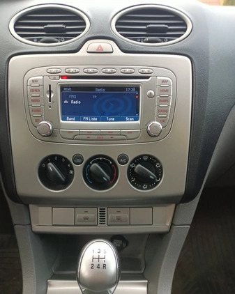 Ford Focus cena 16500 przebieg: 236000, rok produkcji 2010 z Dynów małe 67